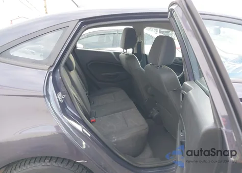 2013 Ford Fiesta Se z USA, uszkodzony, nr VIN 3FADP4BJ2DM167849